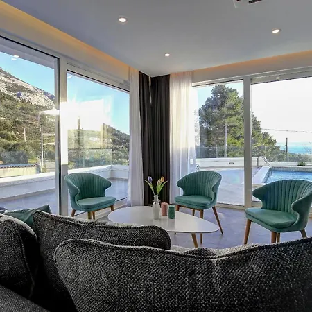 Mila Villa