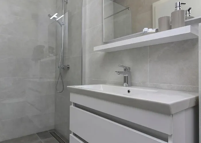 Mila * ماكارسكا