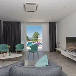 Mila Villa Makarska